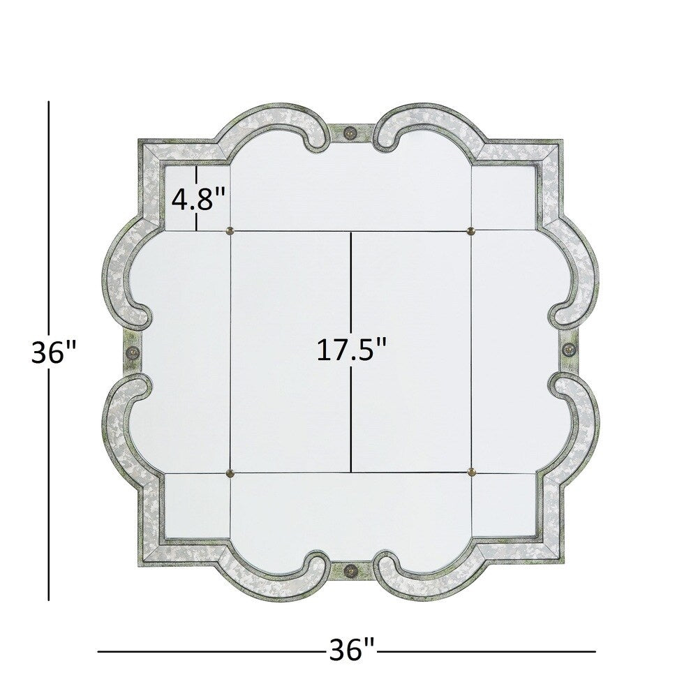 Miroir mural Fantina à panneaux argentés antiques par iNSPIRE Q Classic