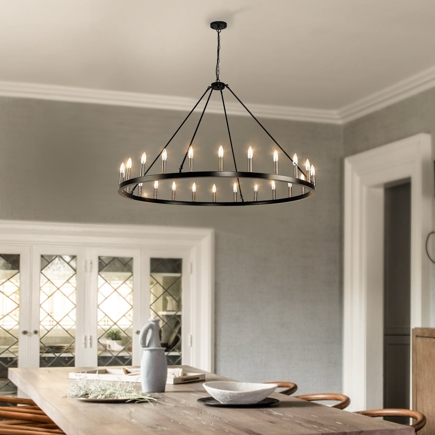 Lustre rond de 54 pouces en forme de roue de chariot avec 24 lumières