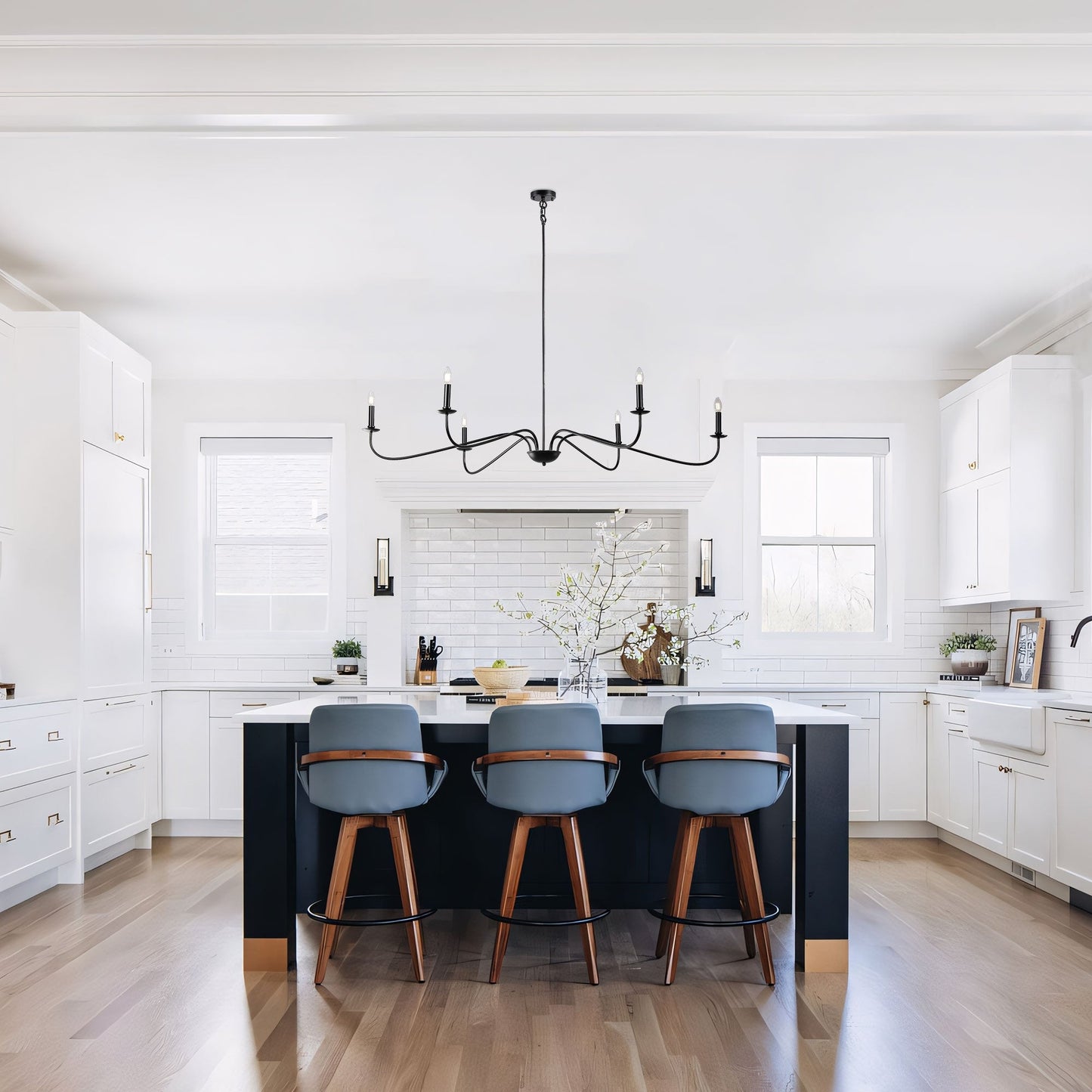 Lustre minimaliste à 6 lumières de 162,5 cm (64 pouces) en noir mat/or/chrome - Non disponible