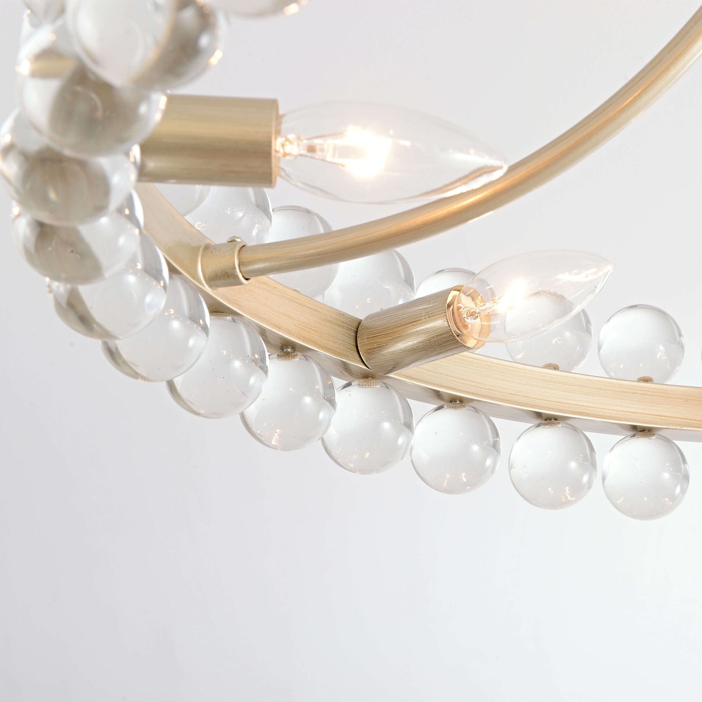 Plafonnier semi-encastré Elvira à 8 lumières en forme de roue de chariot avec cristaux