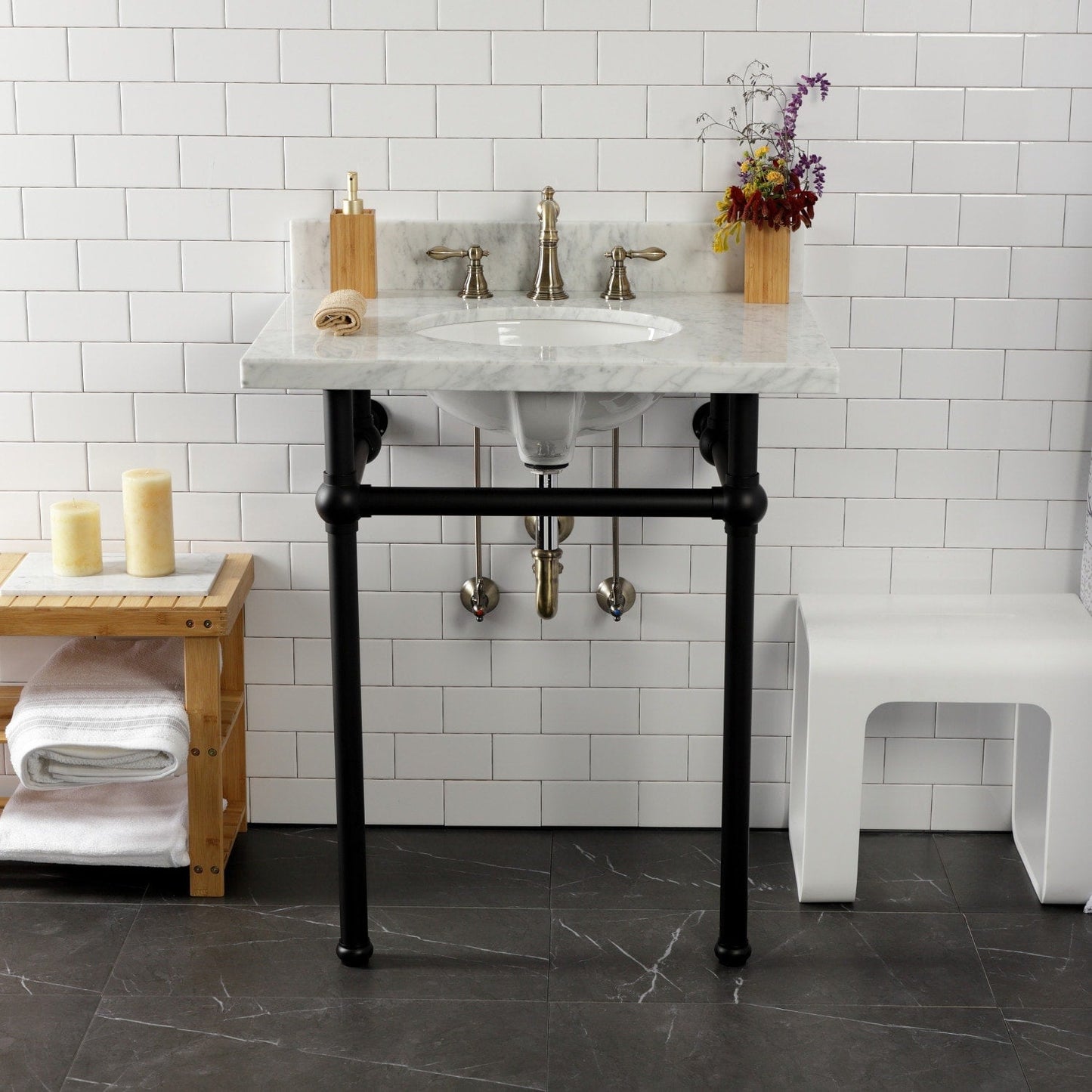 Robinet de salle de bain à entraxe large de style classique américain