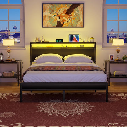 Cadre de lit plateforme en bois de style campagnard avec station de charge et éclairage LED