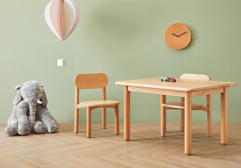 Chaise pour enfant mouton