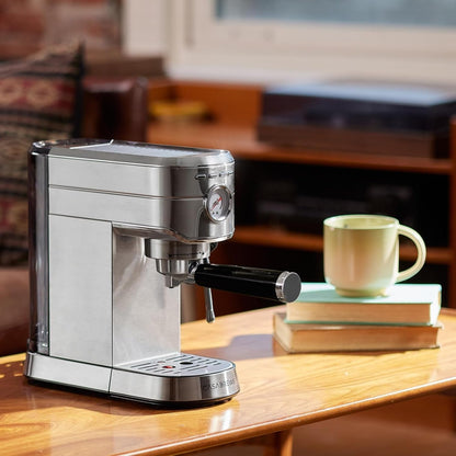 Machine à expresso CASABREWS CM5418 20 bars avec buse vapeur et mousseur à lait