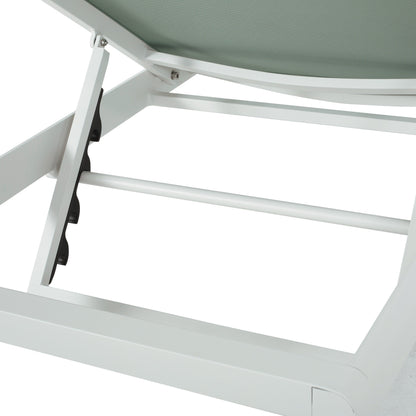 Chaises longues d'extérieur en aluminium Cape Coral (lot de 2) par Christopher Knight Home - 77,56 cm (P) x 25,20 cm (L) x 11,80 cm (H)