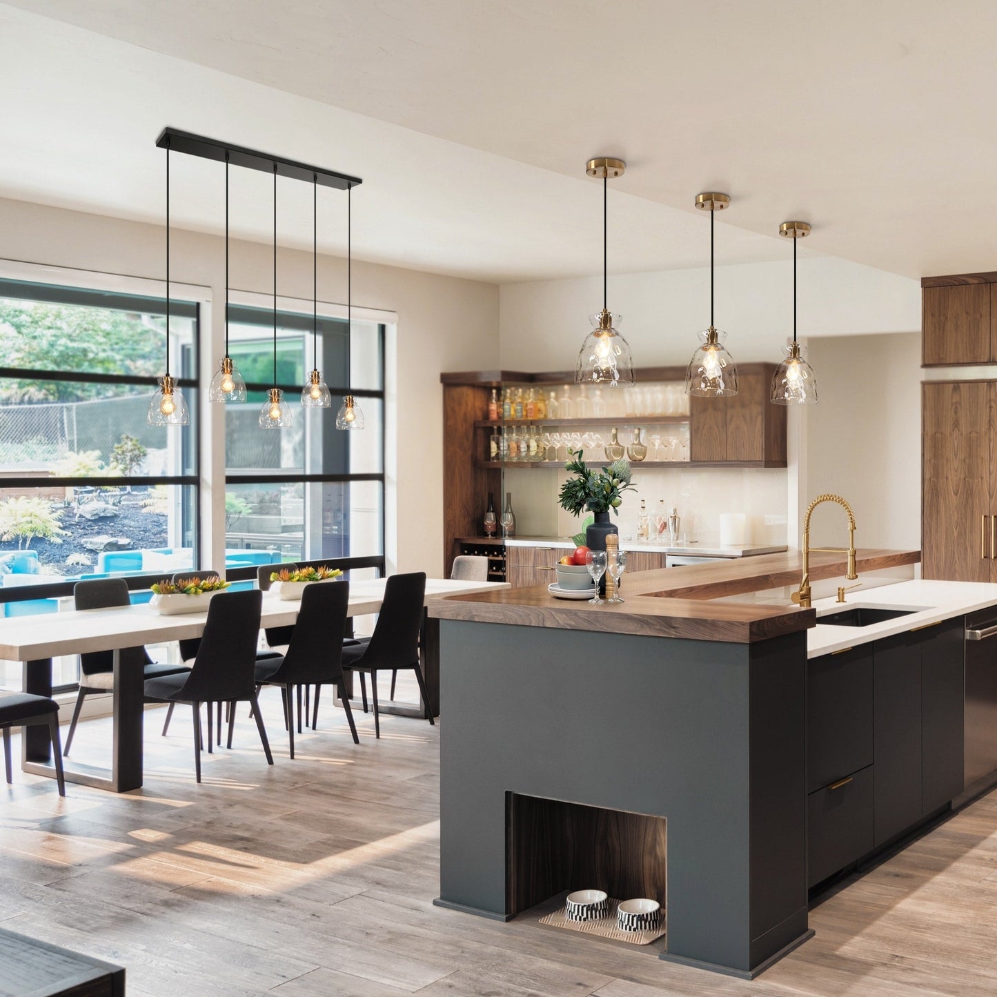 Suspension Elisie style moderne du milieu du siècle, 1 lumière, dôme en verre martelé effet cascade, éclairage pour îlot de cuisine ou salle à manger