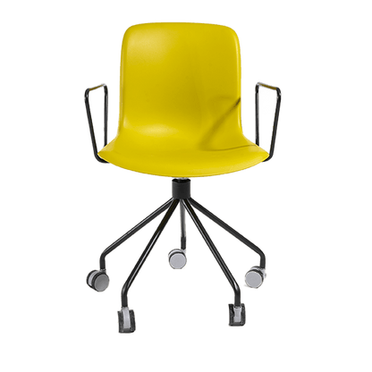 Chaque chaise est équipée d'une roulette en acier à 5 branches.