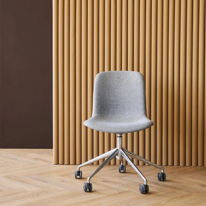 Chaque chaise en aluminium 5 façons