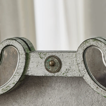 Miroir mural Fantina à panneaux argentés antiques par iNSPIRE Q Classic