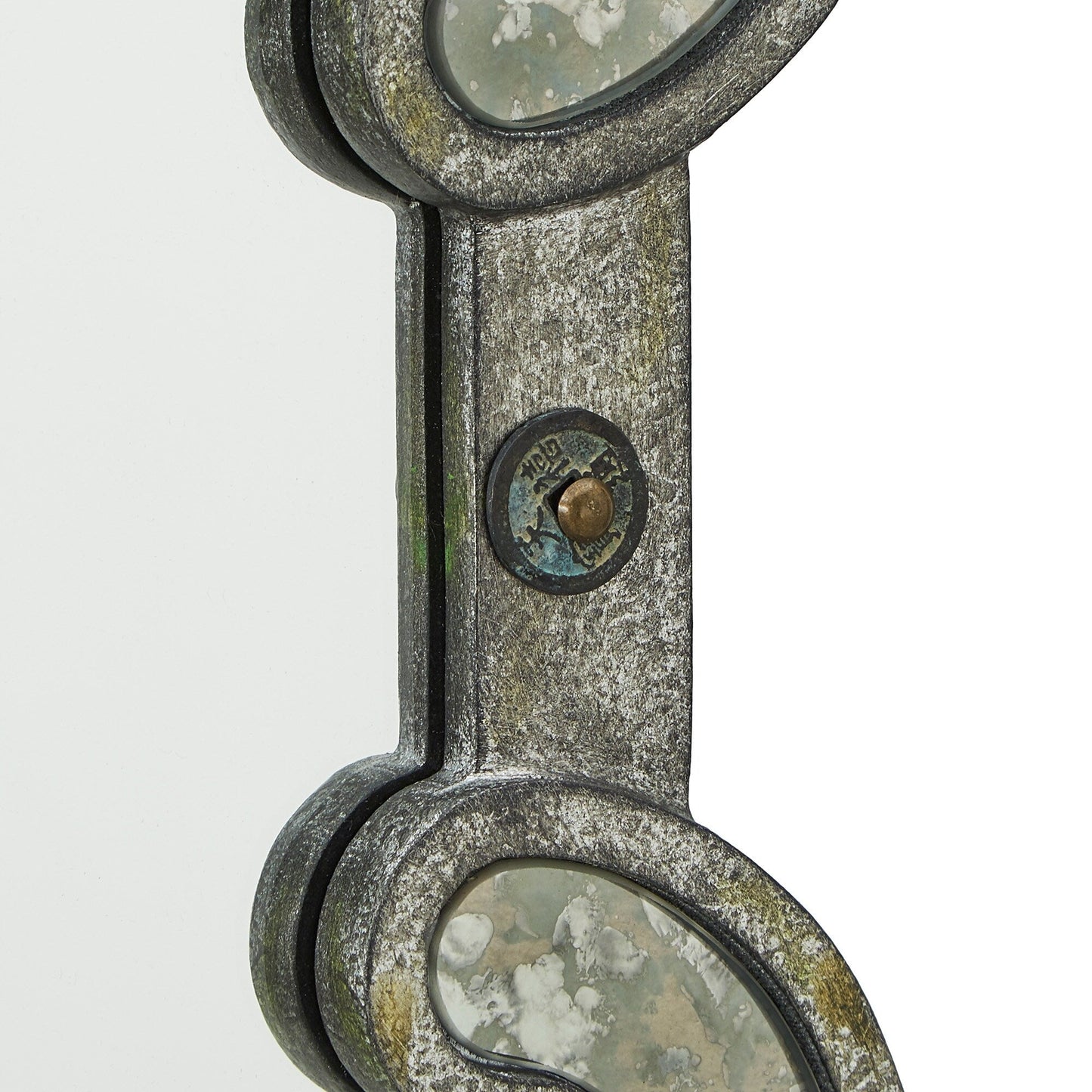 Miroir mural Fantina à panneaux argentés antiques par iNSPIRE Q Classic