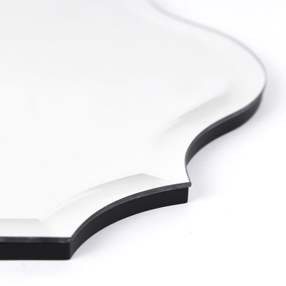 Miroir mural oblong biseauté et festonné sans cadre