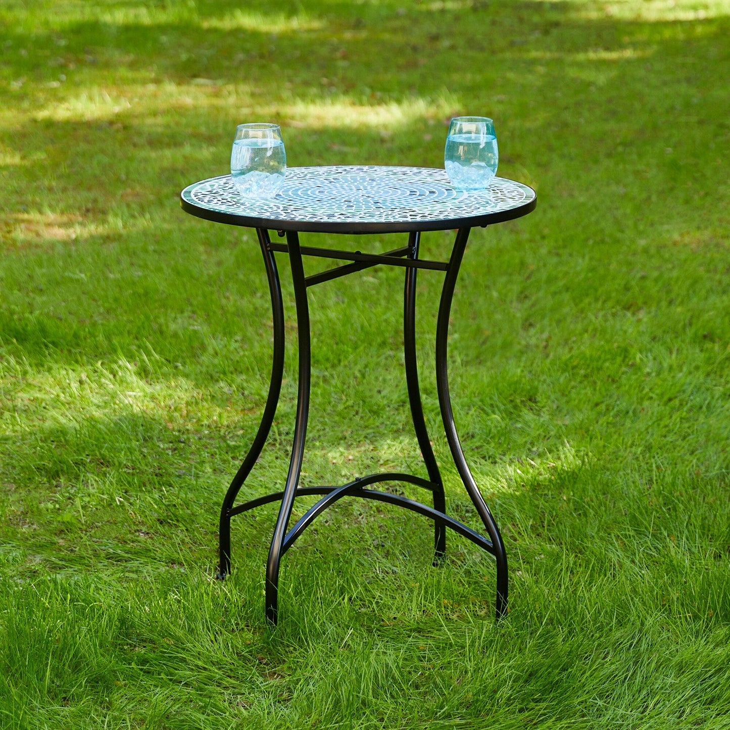Ensemble bistro pliant d'extérieur en métal Glitzhome, 3 pièces : table et chaises de patio