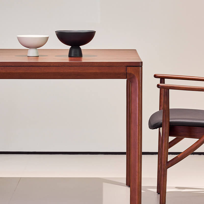 Table à manger en fer à cheval