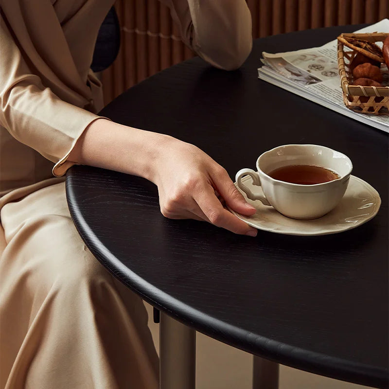 Moins de table / Rond