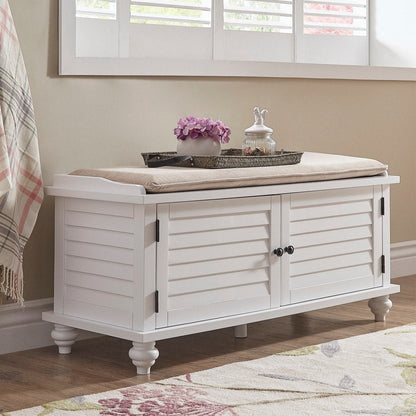 Banc de rangement à porte persienne avec coussin en velours Maybelle par iNSPIRE Q Classic