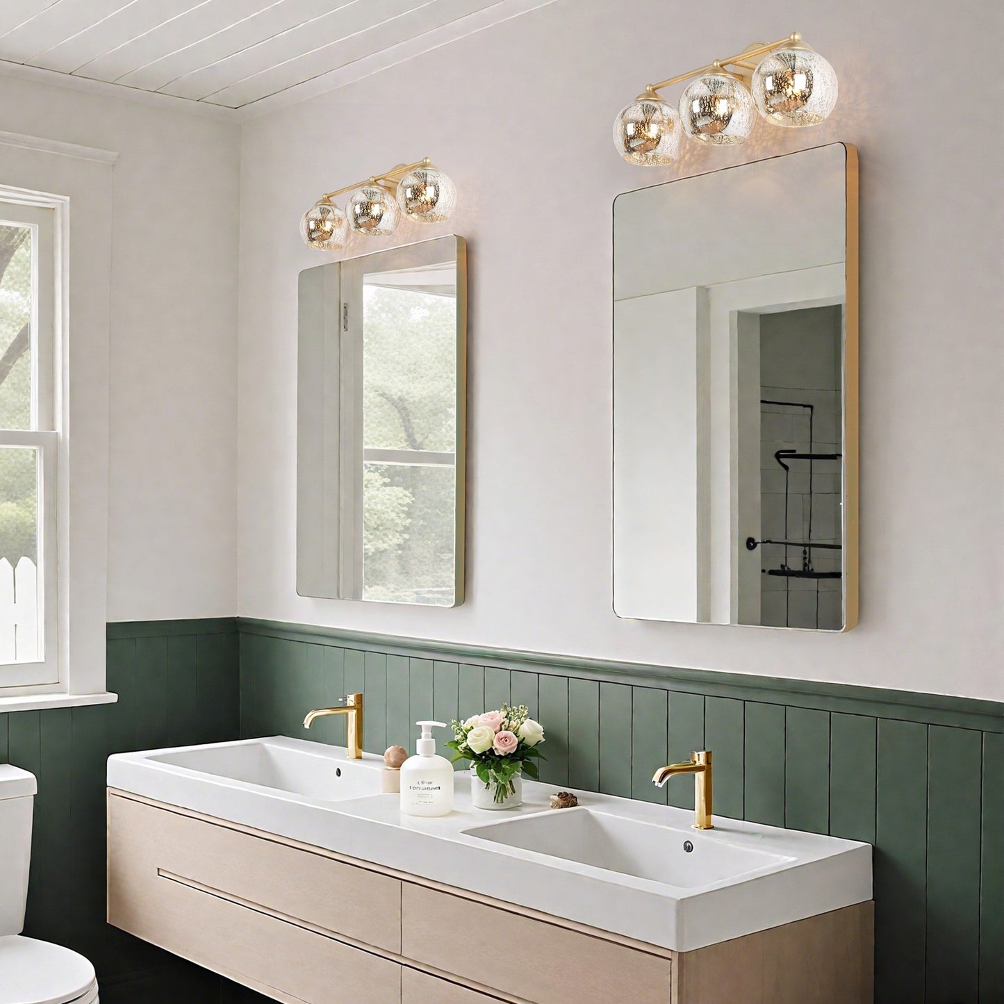 Applique murale de salle de bain glamour moderne du milieu du siècle, dorée, à 3 lumières et verre mercurisé - 21 cm L x 7 cm l x 8 cm H