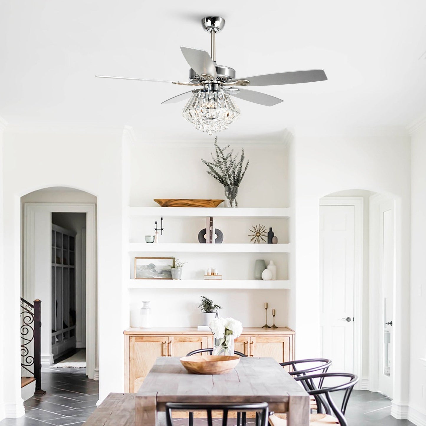 Ventilateur de plafond moderne chromé de 132 cm avec lustre en cristal et télécommande