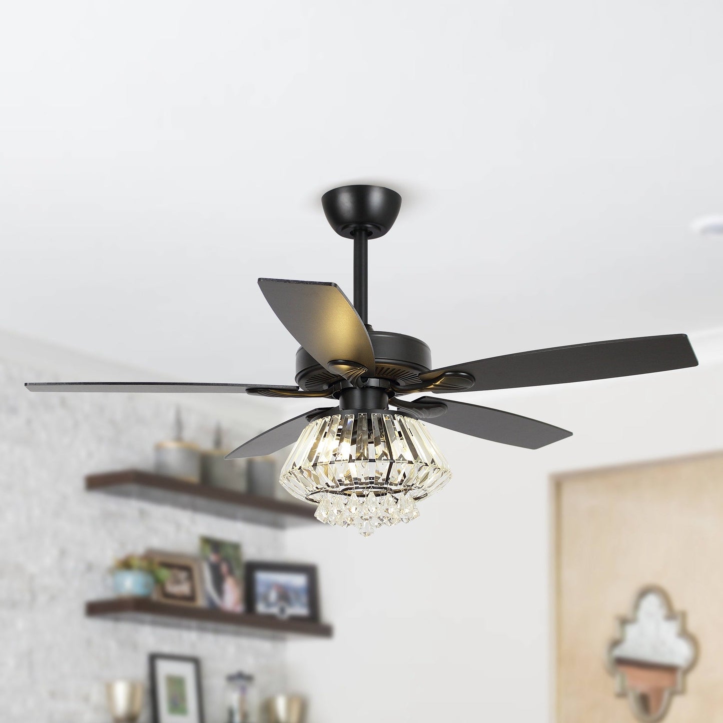 Ventilateur de plafond moderne chromé de 132 cm avec lustre en cristal et télécommande