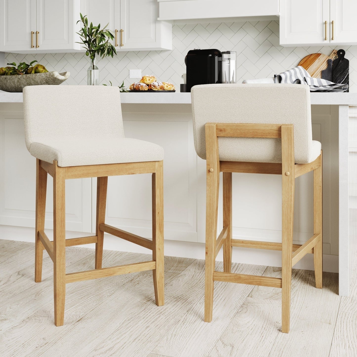 Tabouret de bar moderne Gracie, chaise rembourrée en tissu bouclé et pieds en bois brossé
