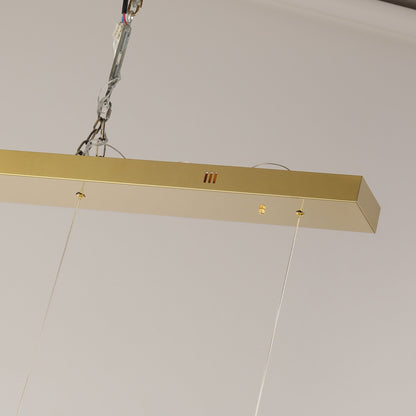 Lustre LED de luxe nordique en acier inoxydable à motifs entrelacés, idéal pour une salle à manger ou un plafond.