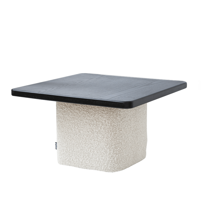 Saké dans la série Fuji, table à baie vitrée