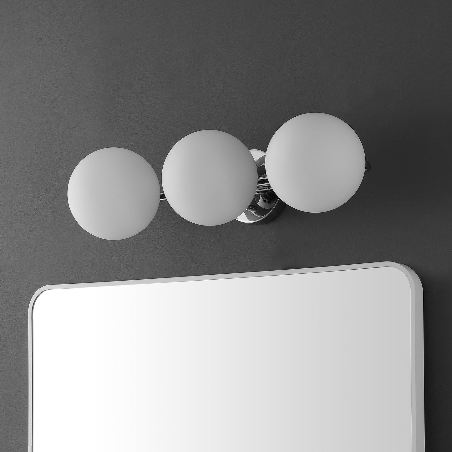 Applique murale traditionnelle Lambrini 21 de SAFAVIEH Lighting (3 ampoules) - 6 po L x 8 po P x 21 po H