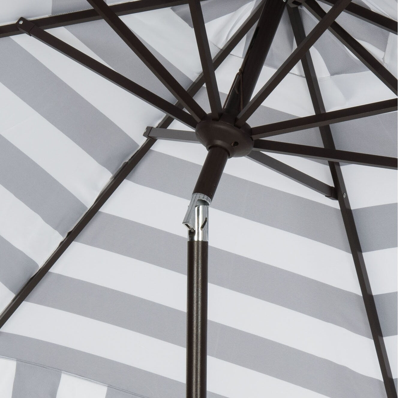 Parasol rond SAFAVIEH Outdoor Sidese Fashion Line de 3,35 m