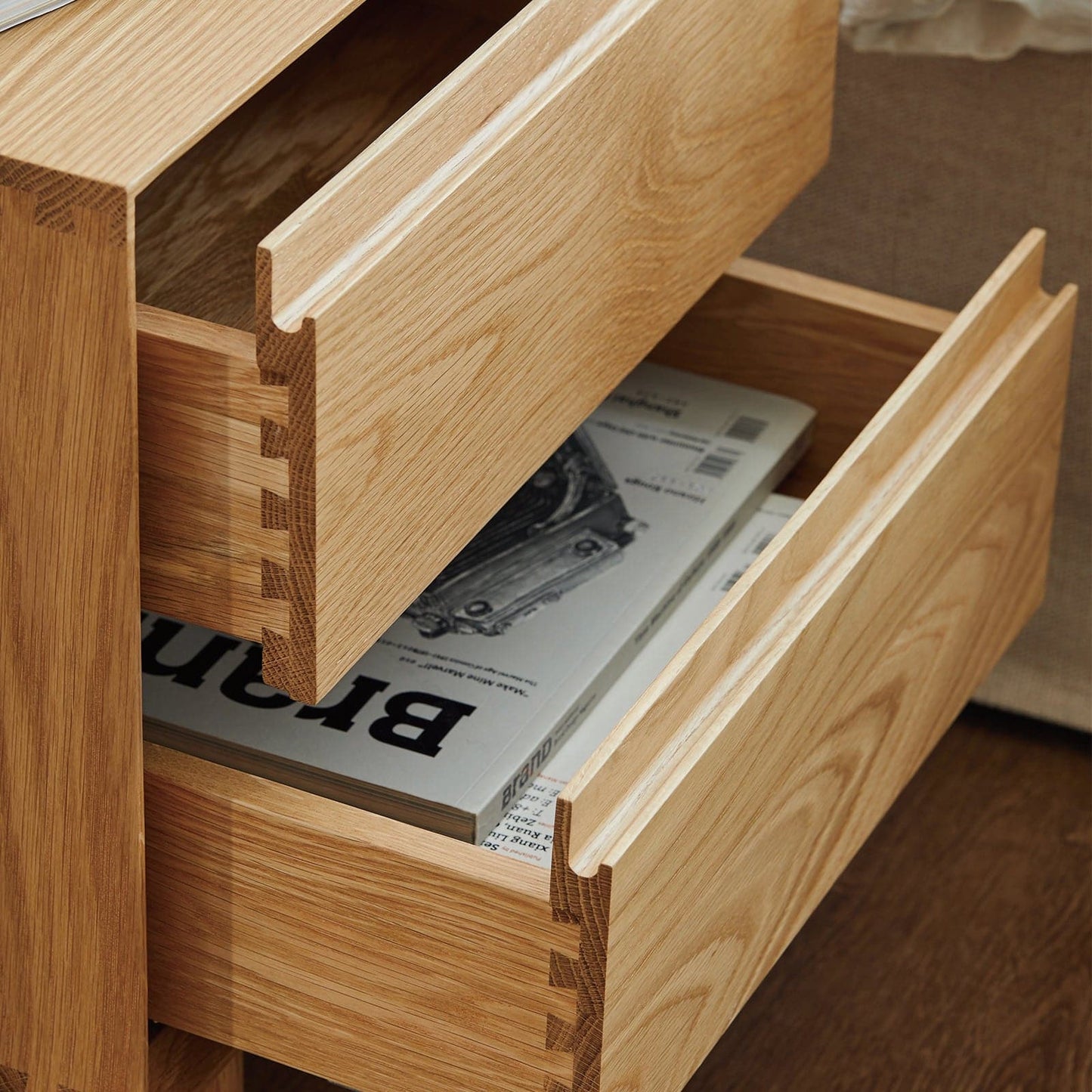 Table de chevet Torii / Avec tiroirs