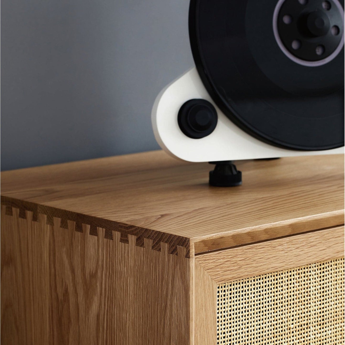 Buffet Torii / Portes et tiroirs en rotin tressé