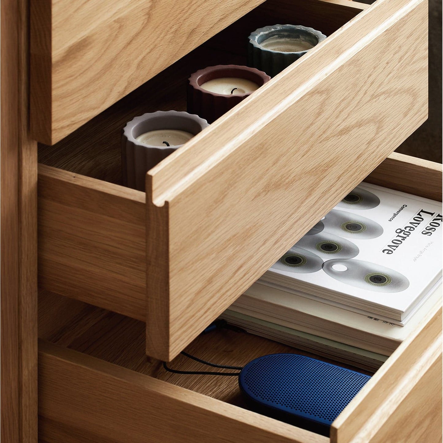 Buffet Torii / Portes et tiroirs en rotin tressé