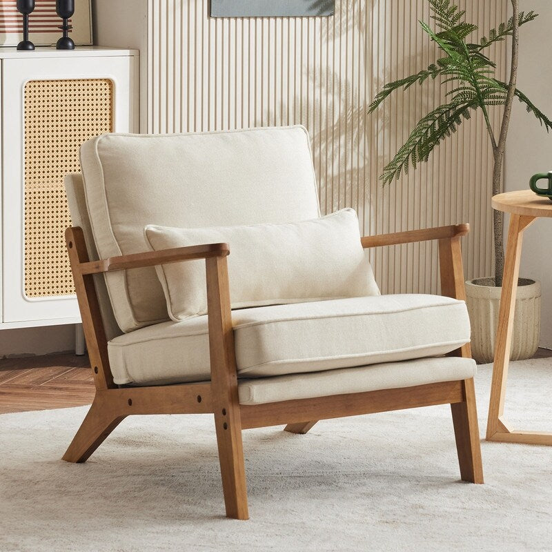 Fauteuil d'appoint beige en lin mélangé, pieds en bois et un coussin.