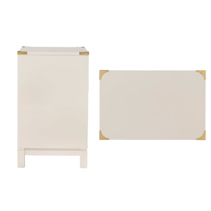 Table de chevet Valoria à 3 tiroirs avec accents dorés