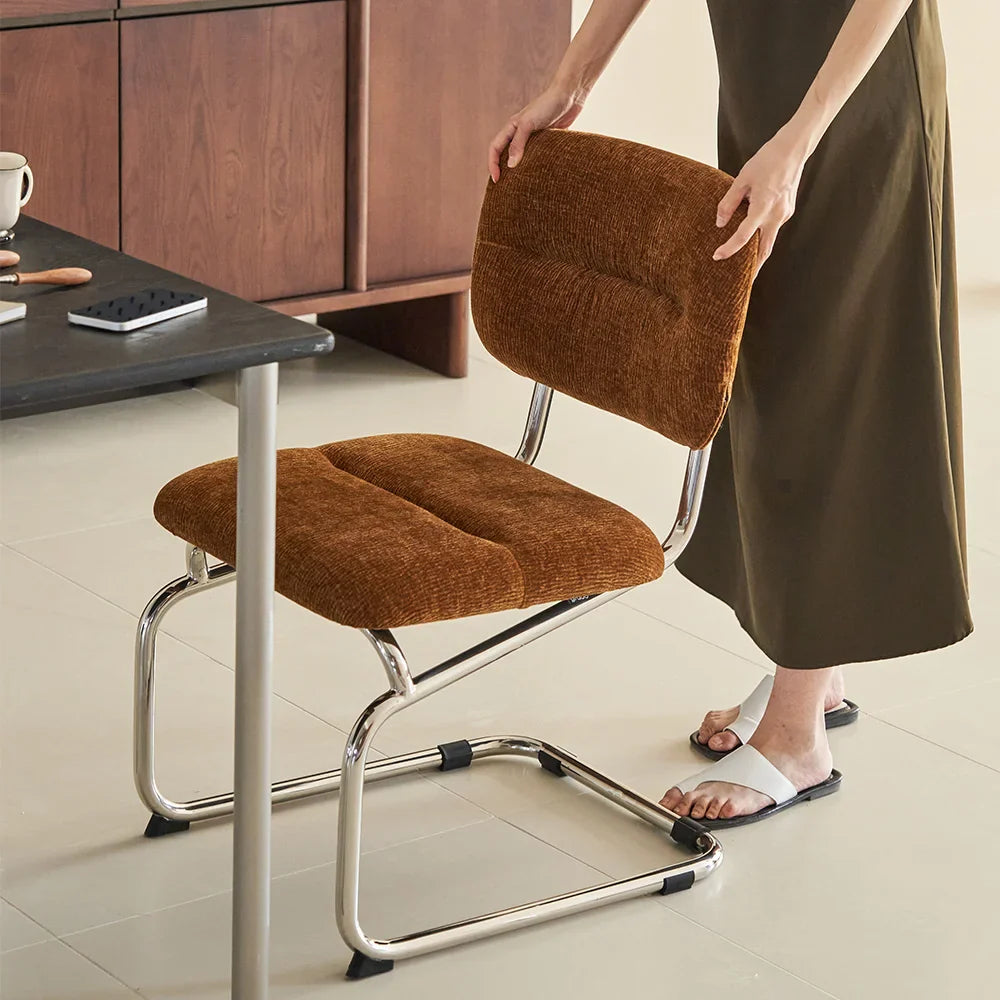 Chaise aux biscuits aux noix