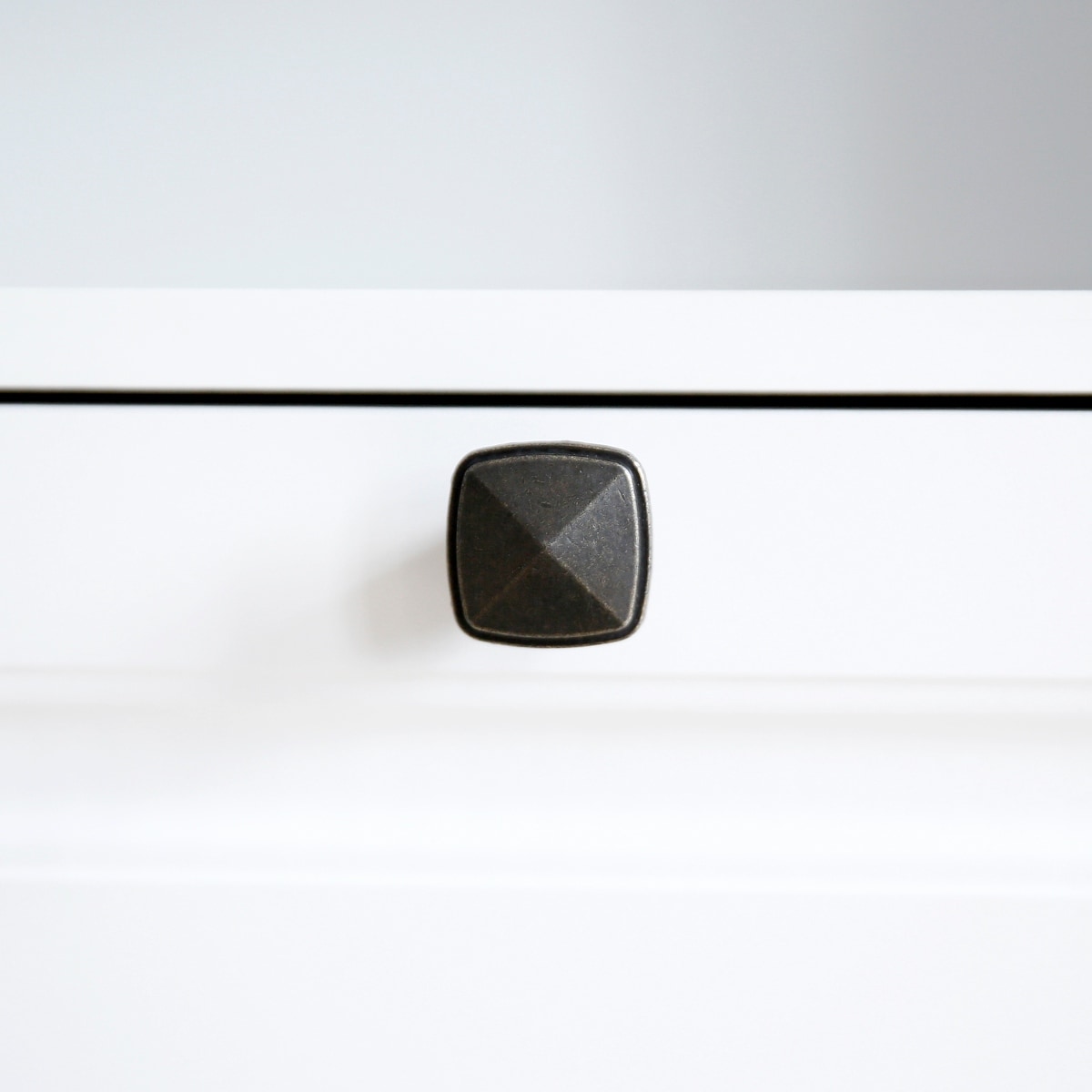 Station d'alimentation pour chiens Roomfitters avec 2 gamelles surélevées, meuble d'alimentation inclinable pour animaux de compagnie